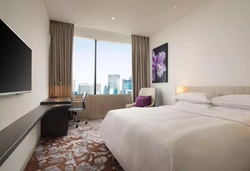 キングサイズベッドのスタンダードルーム, Four Points By Sheraton Jakarta Thamrin