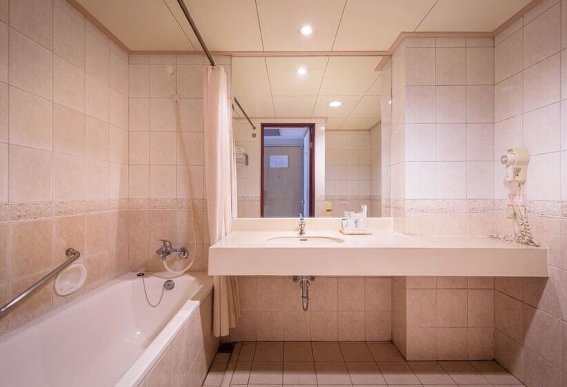 اتاق استاندارد, Green World Flora Annex