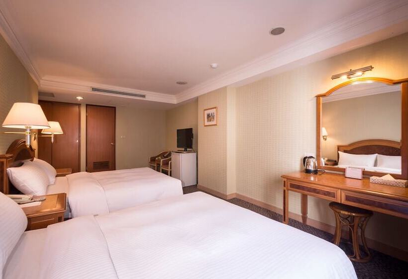 اتاق استاندارد چهار تخته, Green World Flora Annex