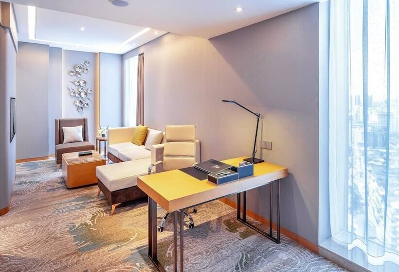 סוויטה, Holiday Inn Neijiang Riverside, An Ihg