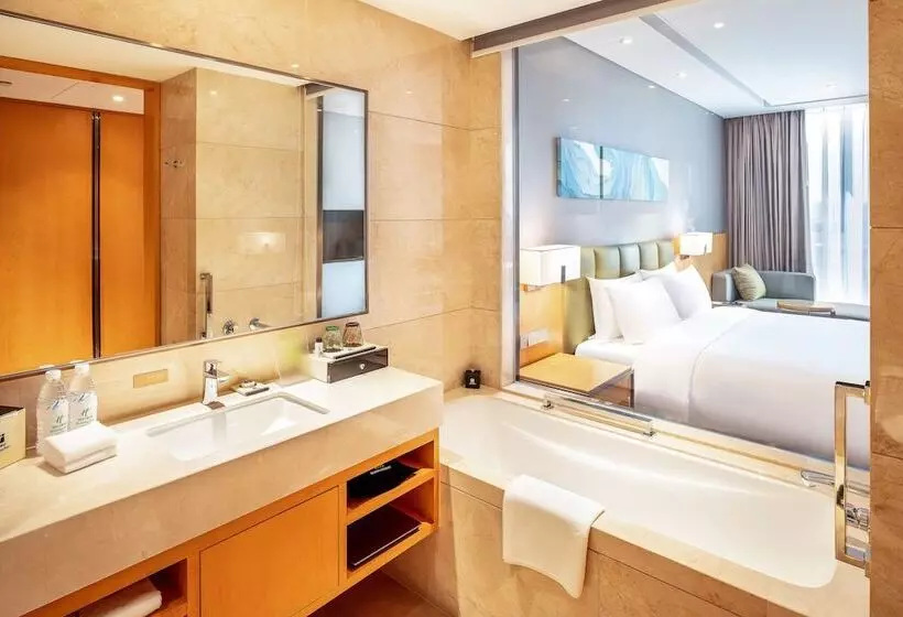 プレミアムルーム, Holiday Inn Neijiang Riverside, An Ihg