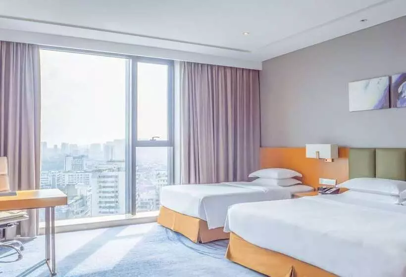プレミアムルーム, Holiday Inn Neijiang Riverside, An Ihg