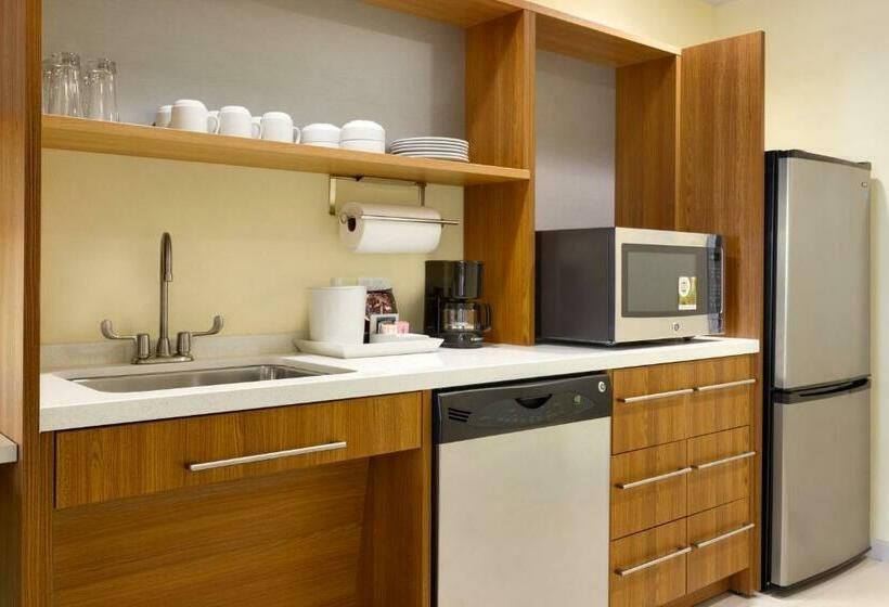 Люкс Кровать Кинг, Home2 Suites By Hilton York