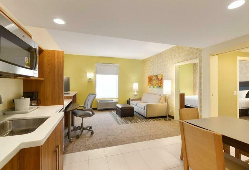 Люкс Кровать Кинг, Home2 Suites By Hilton York