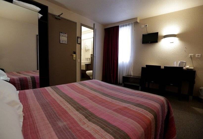 غرفة قياسية, Au Petit Caporal