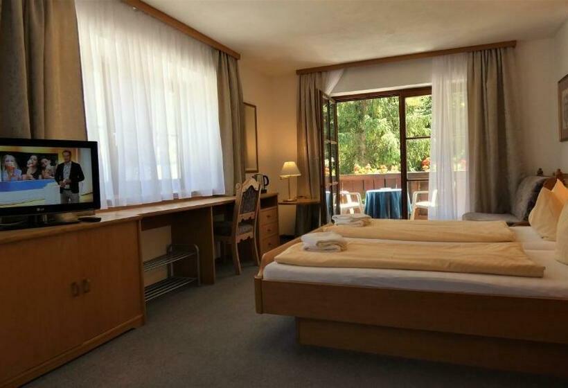 Номер Стандарт Вид на Горы, Königsseer Hof