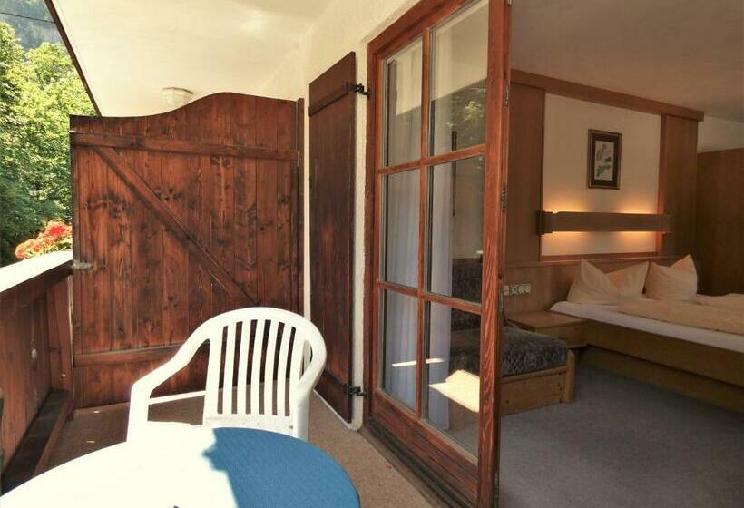 Номер Стандарт Вид на Горы, Königsseer Hof