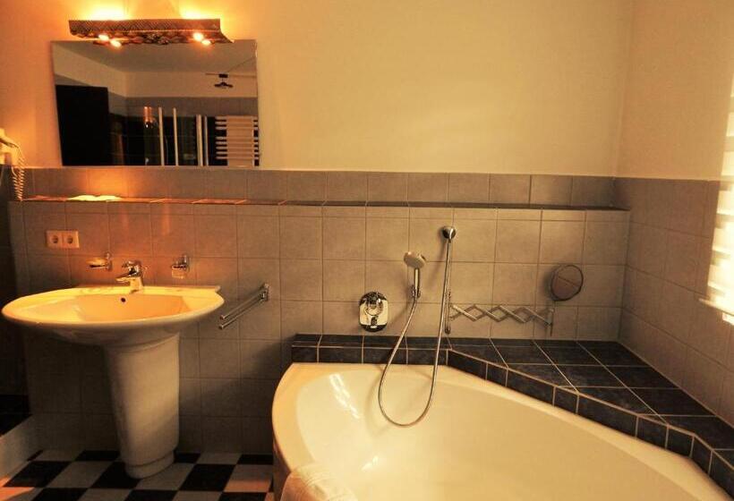 阁楼套房, Königsseer Hof