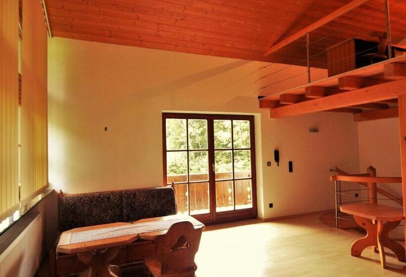 阁楼套房, Königsseer Hof