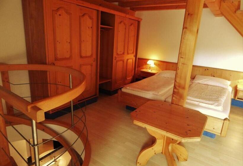 阁楼套房, Königsseer Hof