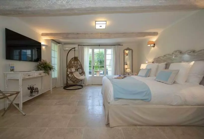 プレステージルーム, La Bastide Des Salins