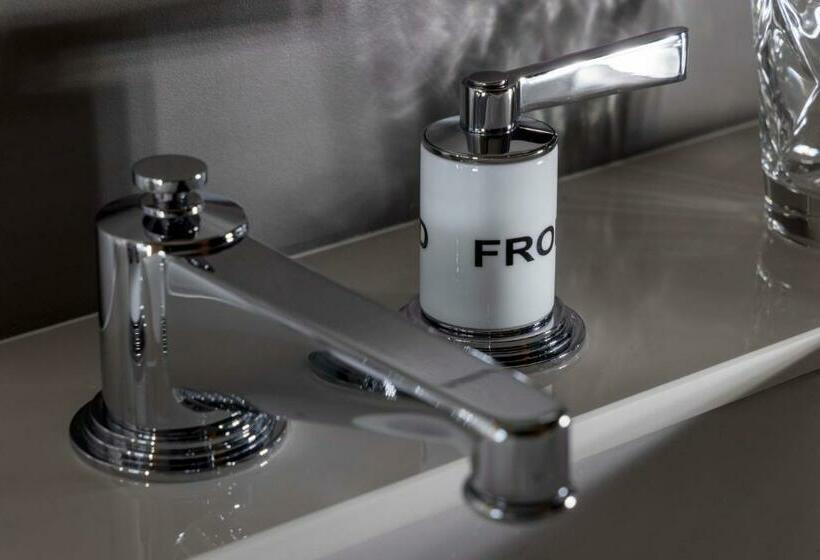 غرفة قياسية مزوَّدة بشُرفة, Les Vikings