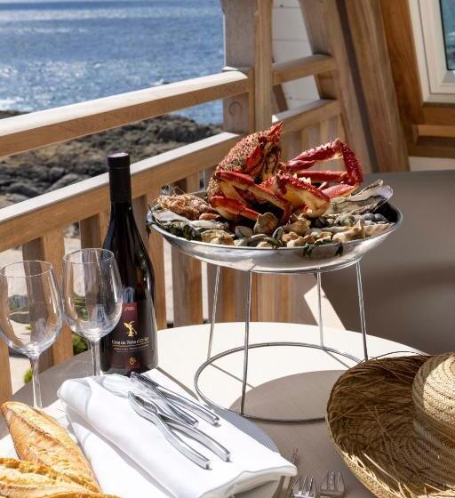 جناح مطلّ علي البحر, Les Vikings