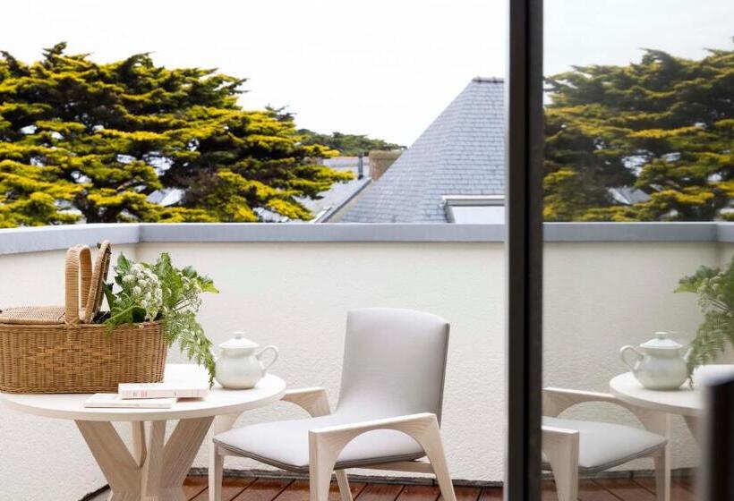 Prestige Room Sea View, Les Vikings