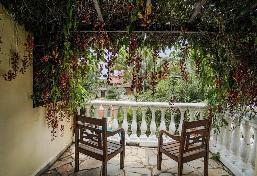 اتاق استاندارد سه تخته با بالکن, Pousada Villa Valentina