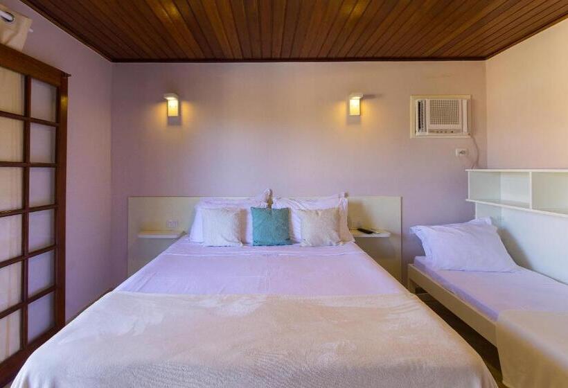 غرفة قياسية ثلاثية مزودة بشرفة, Pousada Villa Valentina