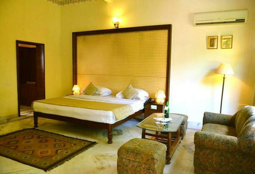 غرفة ديلوكس, The Birder S Inn