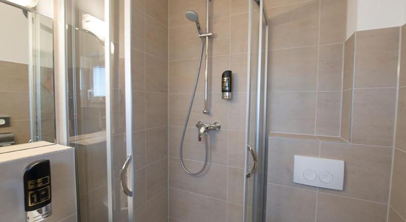 اتاق استاندارد سه نفره, Goethe Conference Hotel By Trip Inn