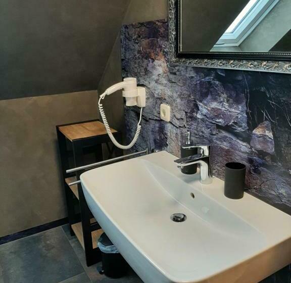 スタンダードシングルルーム, Landhotel Fuchsbau