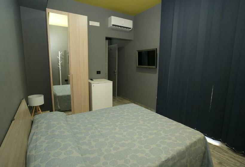 Номер Стандарт, Ammare B&b