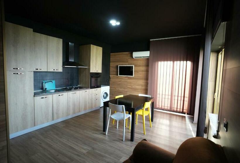 آپارتمان 1 خوابه با تراس, Ammare B&b