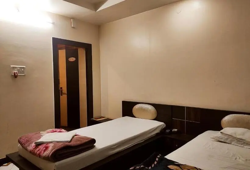 デラックスルーム, Bhagwani Palace