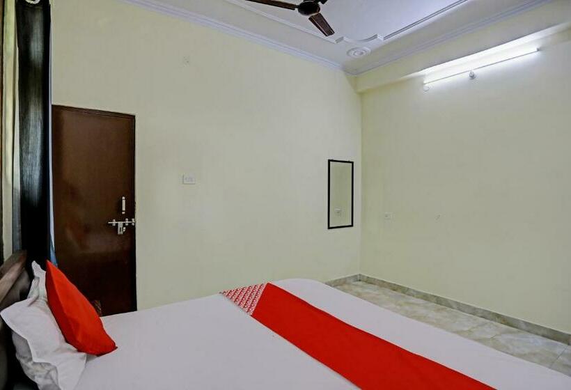 Трехместный Номер Классика, Oyo Flagship Hotel Sunshine