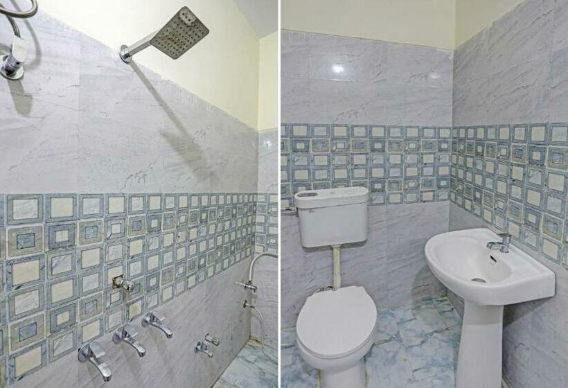 三人经典房间, Oyo Flagship Hotel Sunshine