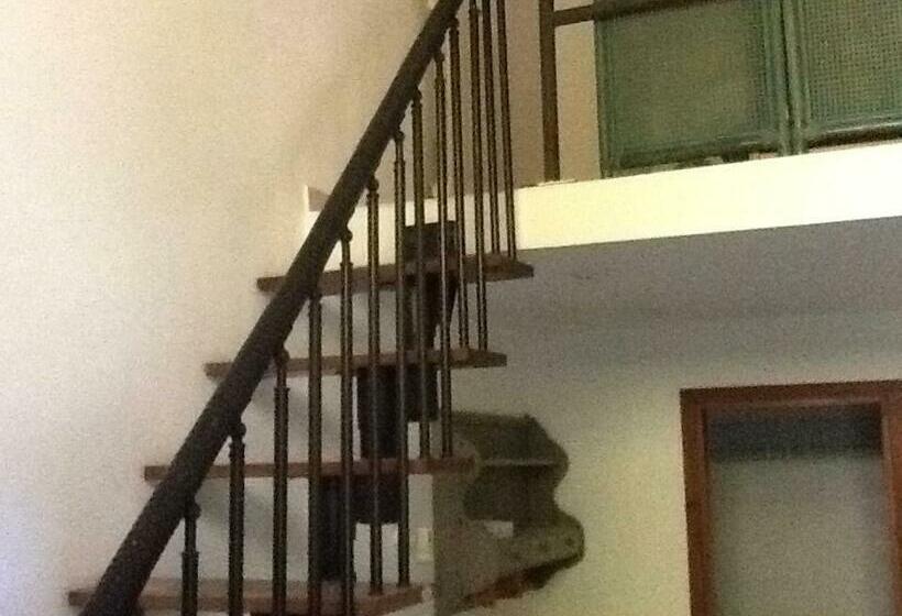 استودیوی لوکس, Agriturismo Bio Femminella