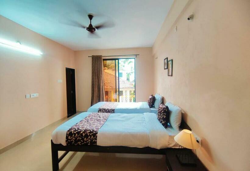 חדר דלוקס, Ekaar