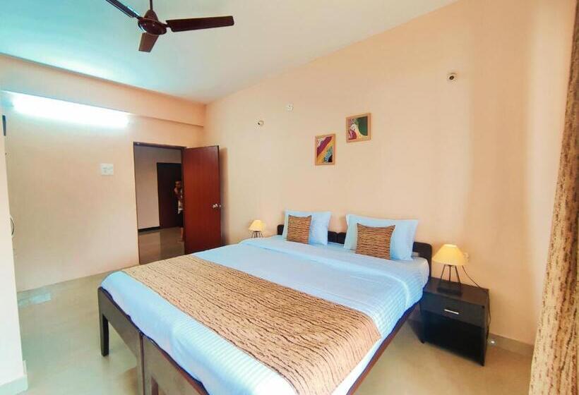 חדר דלוקס, Ekaar