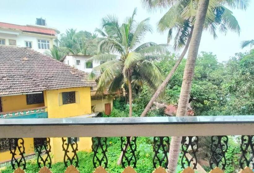 חדר דלוקס, Ekaar