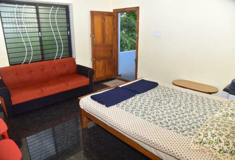 Quarto Estandar, Devatha Homestay, Guest House,hotel,dharmasthala 1