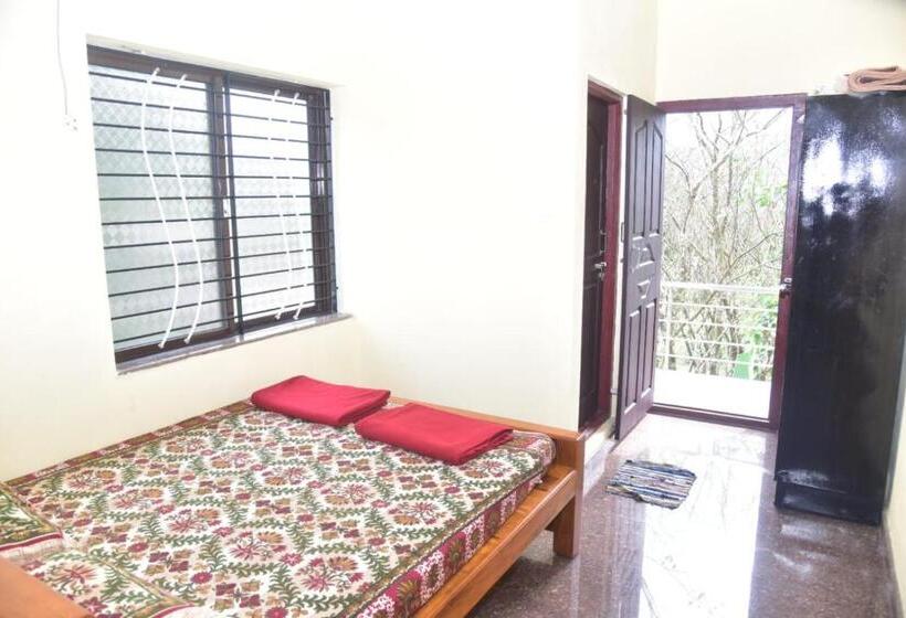 Quarto Estandar Vista Parque, Devatha Homestay, Guest House,hotel,dharmasthala 1