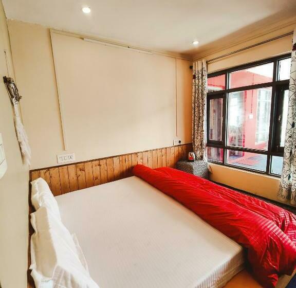 Quarto Deluxe com Sacada, Mitra Hostel Sonamarg