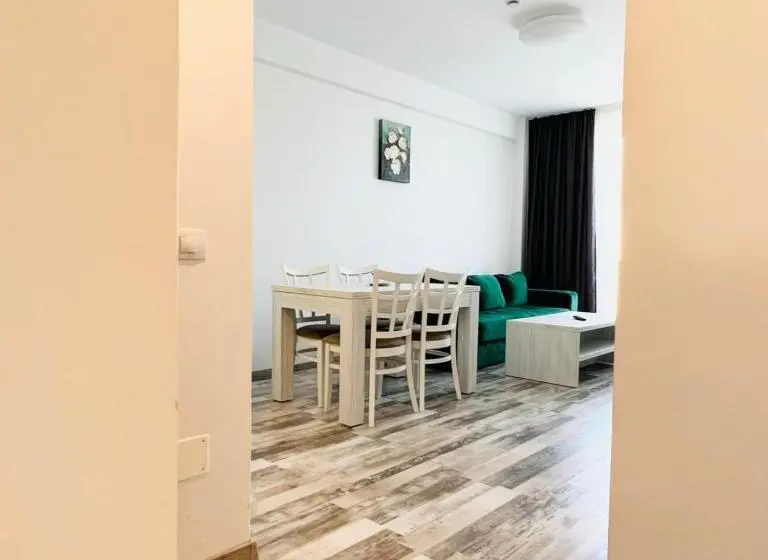 Huoneisto 1 Makuuhuone, Casa Micle