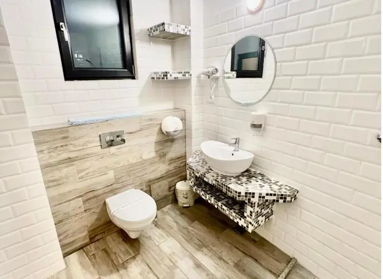 Deluxe-studio, Casa Micle