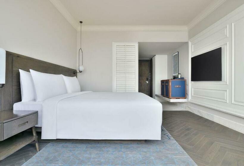 스탠다드 룸 킹사이즈 침대, Le Méridien Amritsar