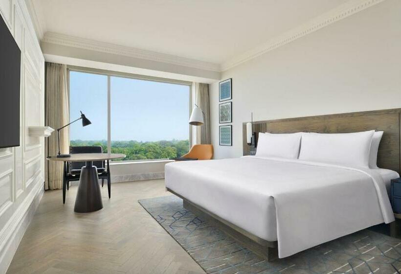 스탠다드 룸 킹사이즈 침대, Le Méridien Amritsar