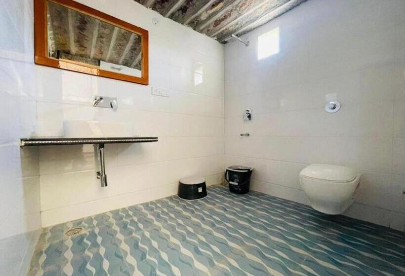 带大床的高级房间, Romiyo Desert Camp