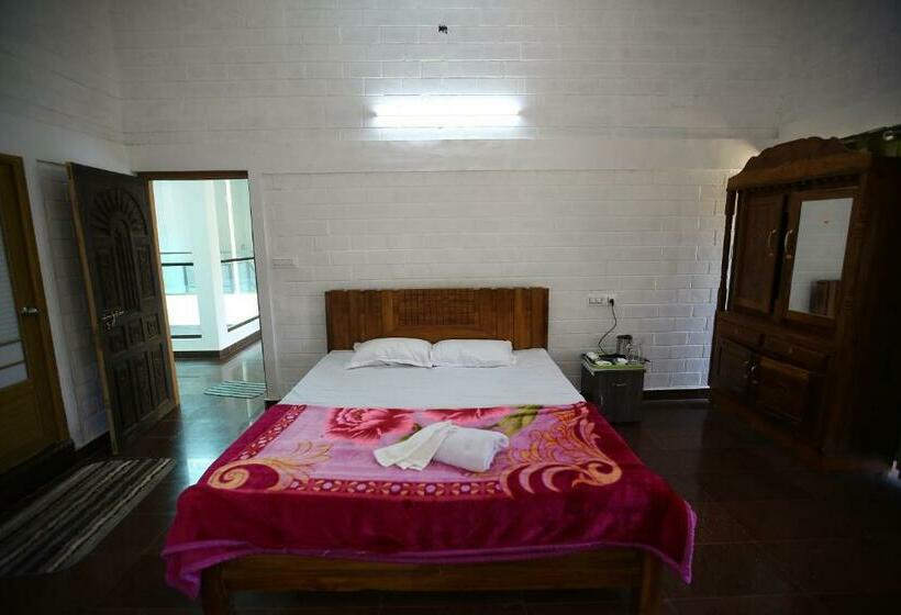 디럭스 룸 산전망, Humming Breeze Nature Retreat