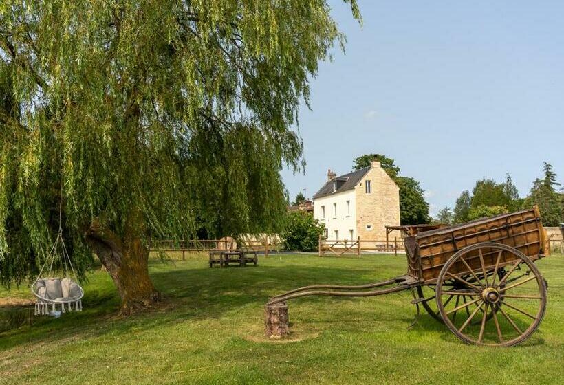 キングサイズベッドのスタンダードルーム, Gîte Du Manoir De Berville