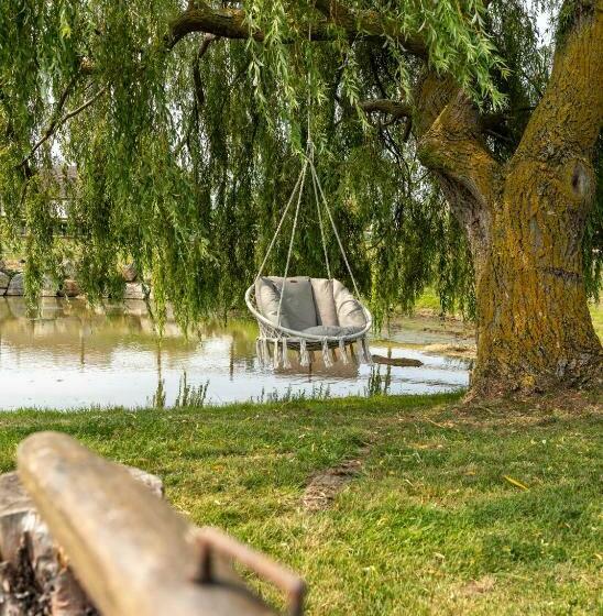 Номер Deluxe, Gîte Du Manoir De Berville