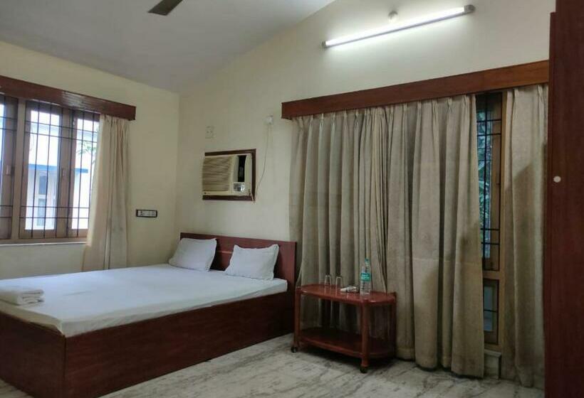 חדר סופריור, Staymaker Retro Residency