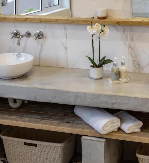 Люкс Deluxe Кровать Кинг, Capri Sands Luxury Guest House