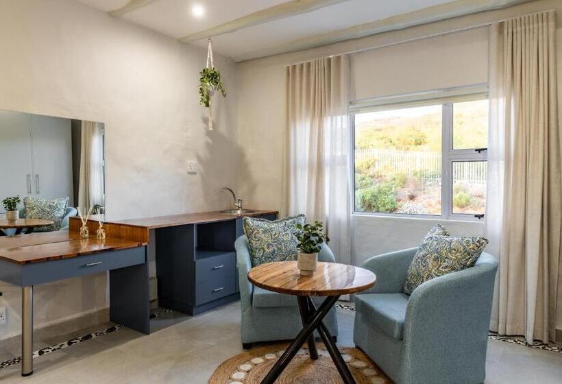 Люкс Deluxe Кровать Кинг, Capri Sands Luxury Guest House