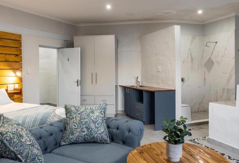 Люкс Deluxe Вид на Море, Capri Sands Luxury Guest House