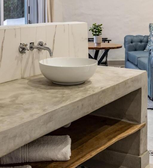 סוויטת דלוקס נוף לים, Capri Sands Luxury Guest House