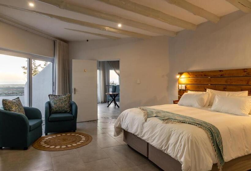 סוויטה עם מרפסת, Capri Sands Luxury Guest House