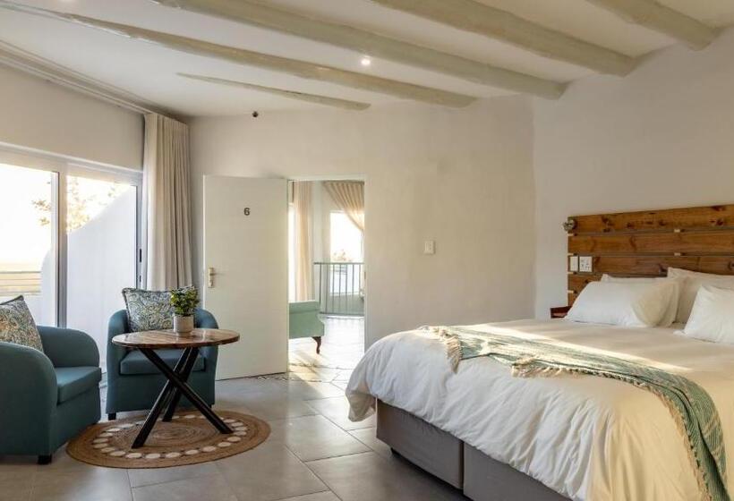 Люкс с Балконом, Capri Sands Luxury Guest House